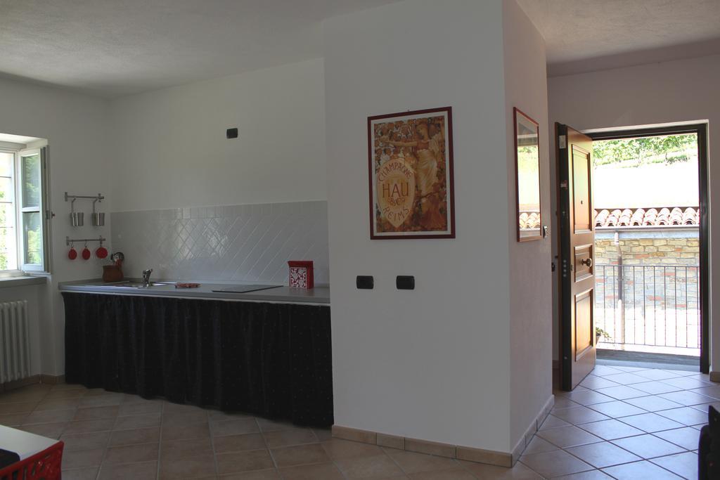Briaglia B&B Bricco Fiore الغرفة الصورة